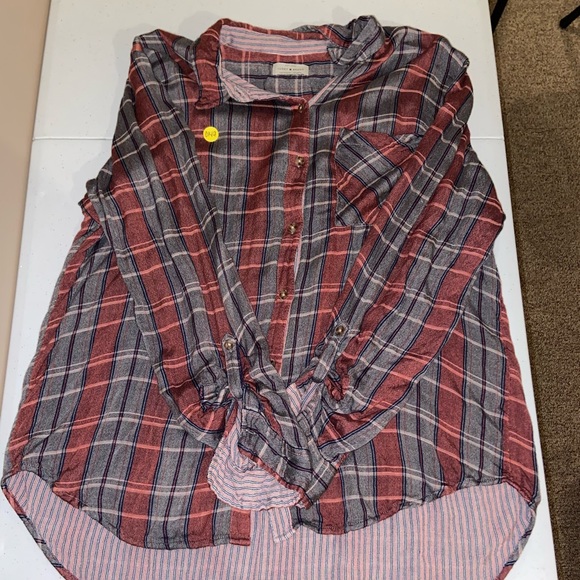 Lucky Brand Tops - 💫Lucky Brand Red Flannel 149💫